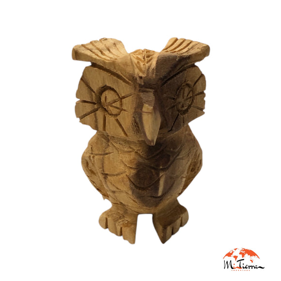 Búho de palo santo