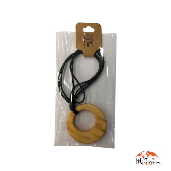 Colgante de palo santo