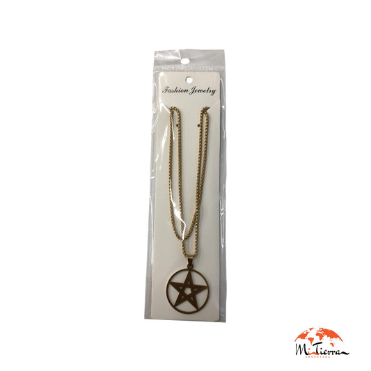 Colgante con cadena dorada con estrella