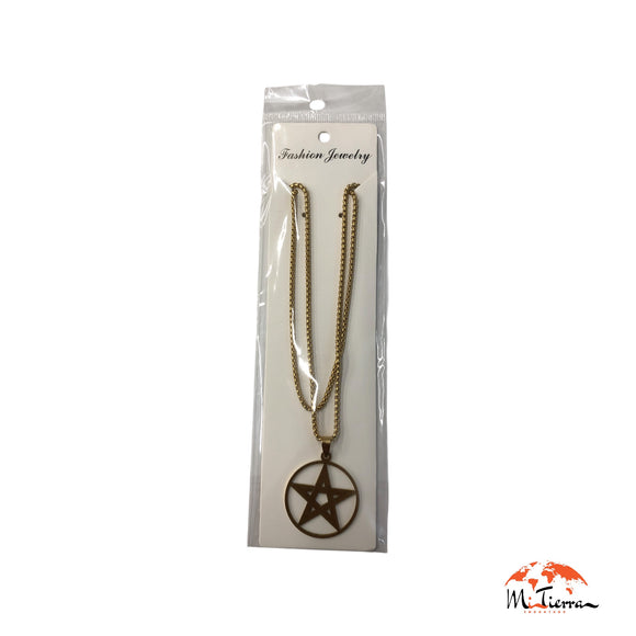 Colgante con cadena dorada con estrella