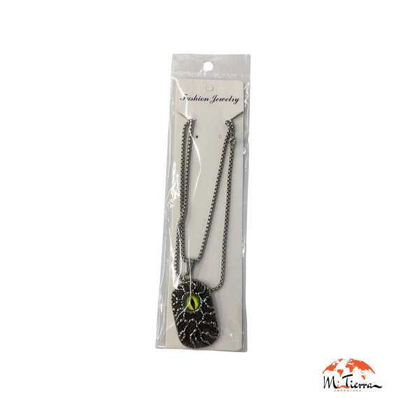 Colgante con ojo de dragón y cadena